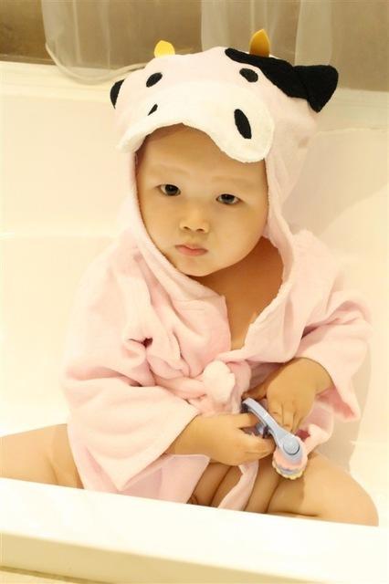 Cartoon Animal Baby Hooded Bathrobe – Soft Cotton Towel
